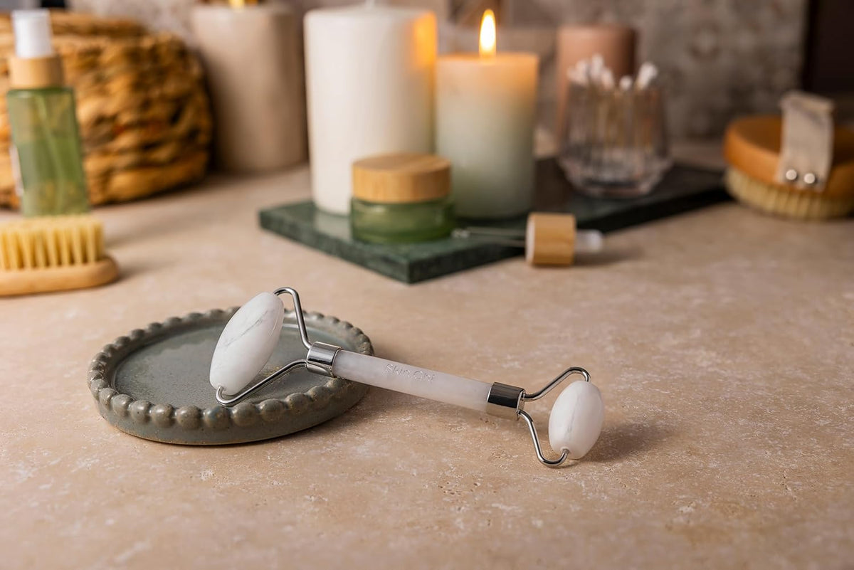 Skin Chi White Jade Facial Roller – under-eye technique